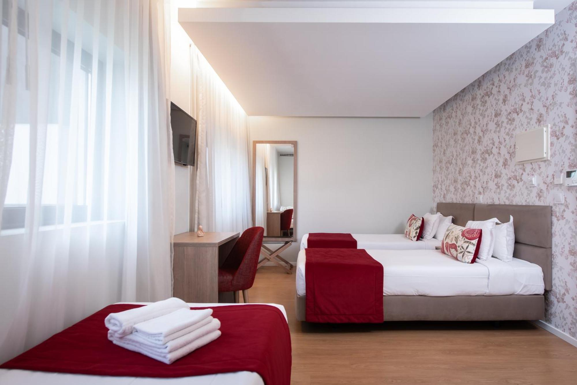 Double or Twin Room Extra Bed